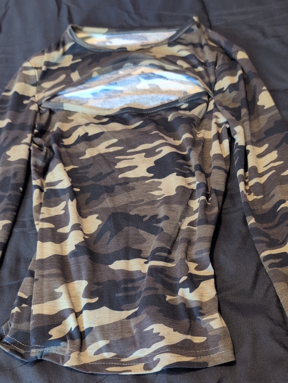 Women's Sexy Long Sleeve Camo Top With Cut- Out Neck Line -Green/Black